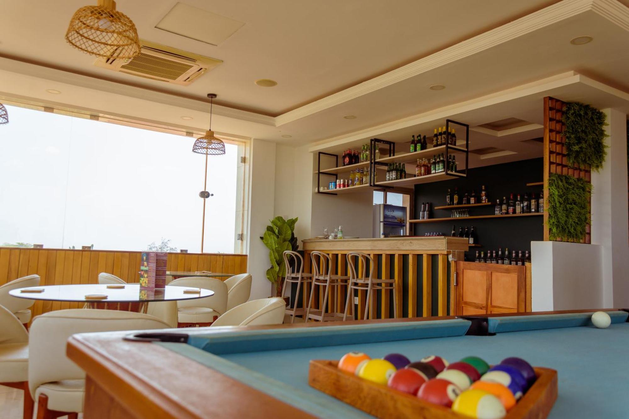 Hotel La Rose Blanche Korhogo Ngoại thất bức ảnh