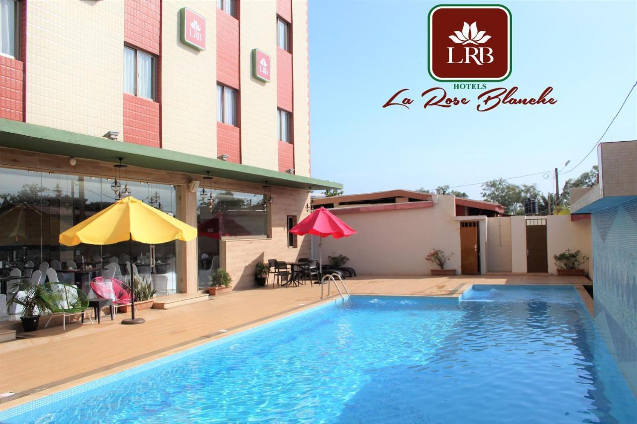 Hotel La Rose Blanche Korhogo Ngoại thất bức ảnh