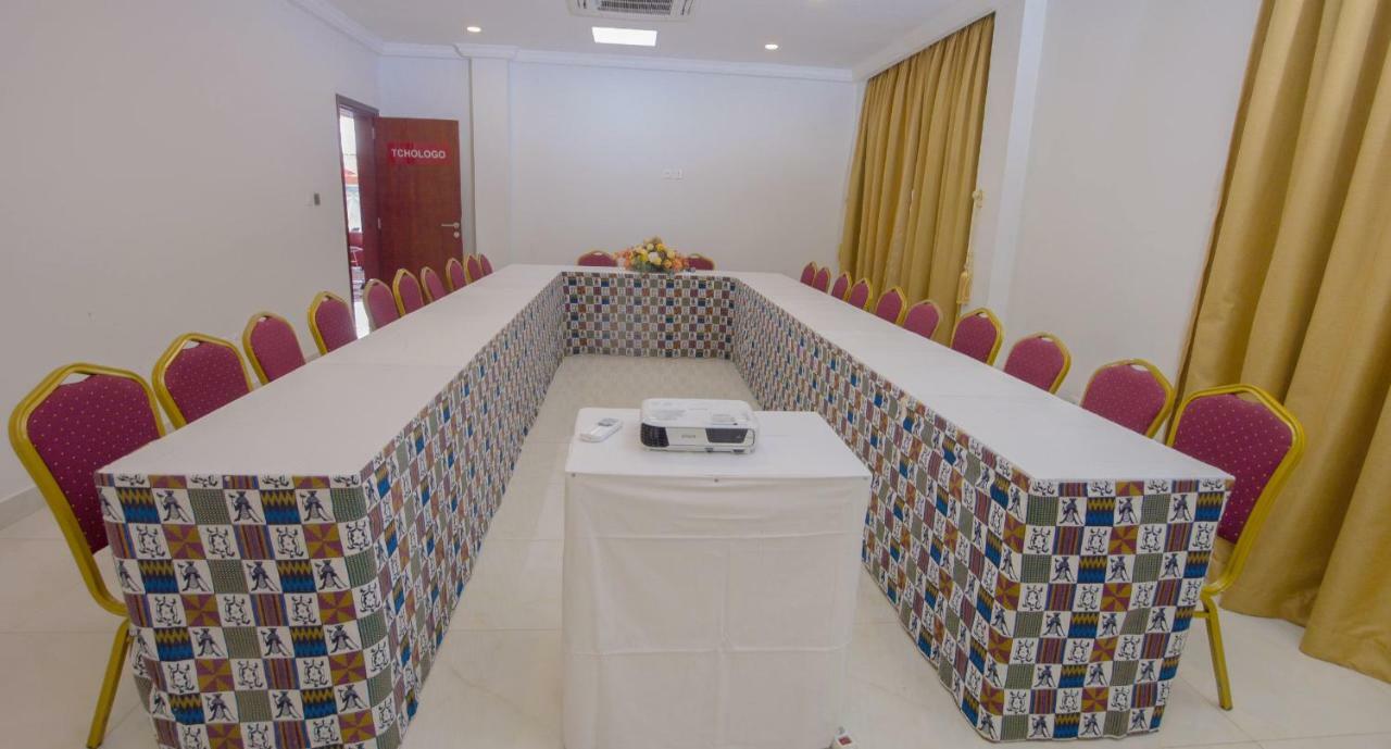 Hotel La Rose Blanche Korhogo Ngoại thất bức ảnh