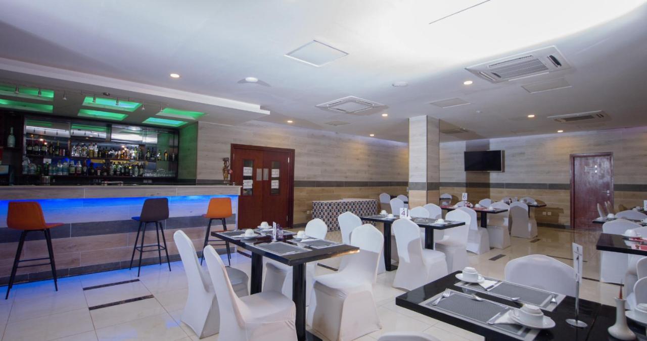 Hotel La Rose Blanche Korhogo Ngoại thất bức ảnh